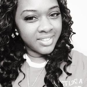 Meet your Posher, Erica